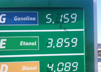 Postos de gasolina terão que mudar forma de mostrar preço até sábado (7)